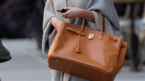 who makes birkin bags